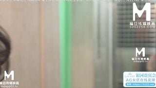 [Domestic] Madou Media Works/MDX0145-Lucky Nude Housekeeper 001/Watch Free