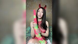 Babe Devil Hotkinkyjo fucks her butt with a big toy & prolapse
