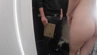 Recently Divorced Young Cougar Flashes her Body, Seduces and Fucks Delivery Bro. She let him Cum in