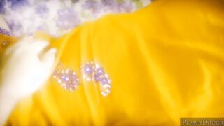soyi hue sauteli maa ke sath maje