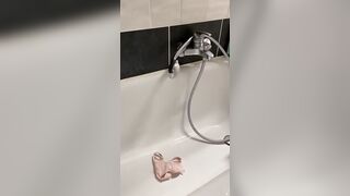 19 Yo Urinate peeing on slip homemade Clip
