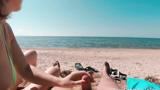 Tiffany and her bf pounded on the beach