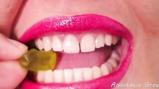Sharpest teeth Intense close up #5
