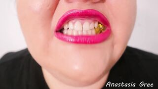 Sharpest teeth Insane close up #4