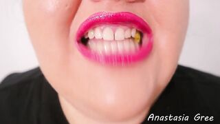 Sharpest teeth Insane close up #4