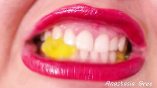 Sharpest teeth Intense close up #10