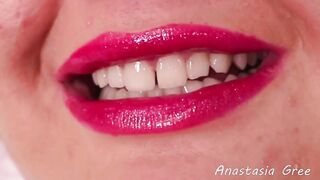 Sharpest teeth Intense close up #6
