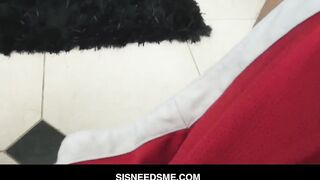 Blonde small 19 yo stepsister Riley Celeb offered stepbro her pink vagina on the couch pov