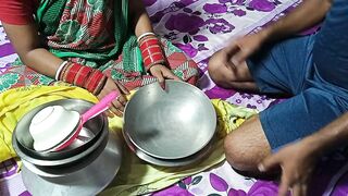 Bartan Sell Karne Ayi Jawan Aunty Ki Choot Chodi
