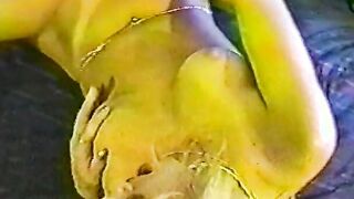 Lusty blonde clitoris-licker plays with her GF's pussy