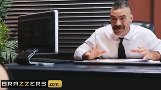 Brazzers - Long Breasts School chick LaSirena69 has a Uniform