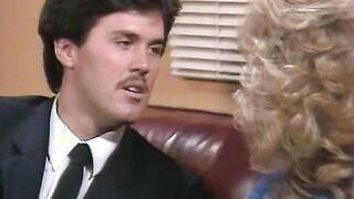 Classic dark hair bitch's pussy screwed and creampie while blonde