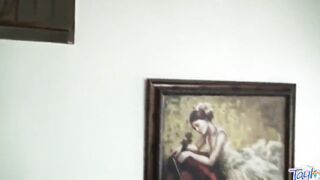 Solo 18 year old thot finger fuck her tight pink twat