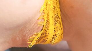 Closeup Nude Mom Picture Slideshow and Orgasm Audio