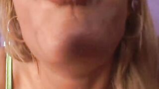 Freaky stud loving a nice blowie from 2 Bombshell cuties