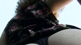 Sexsual lovers sex action on the sunbed ended with facial