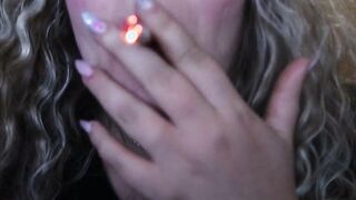 RED LIPS CUNT WITH MOUTH HAD AN GORGEOUS SMOKE CLOSE JUST FOR YOU