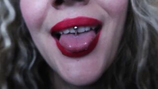 RED LIPS CUNT WITH MOUTH HAD AN GORGEOUS SMOKE CLOSE JUST FOR YOU