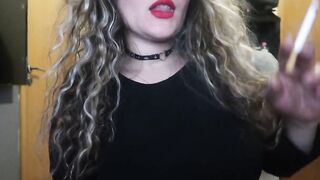 RED LIPS CUNT WITH MOUTH HAD AN GORGEOUS SMOKE CLOSE JUST FOR YOU