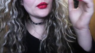RED LIPS CUNT WITH MOUTH HAD AN GORGEOUS SMOKE CLOSE JUST FOR YOU