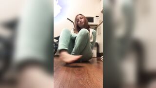 eastern sluts masturbates inside the kitchen