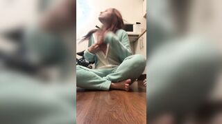 eastern sluts masturbates inside the kitchen