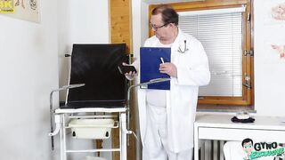 Young blonde Cayla Lyons examined and made to cum by two docs
