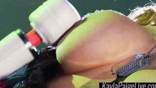 Hitachi Here! Solo Sweetheart Kayla Paige Rubbing 1 Off!