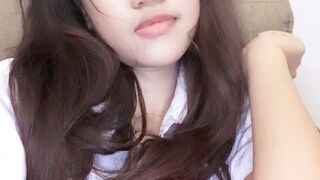 Honey 18 Yo Finger Bang Soak Vagina after class