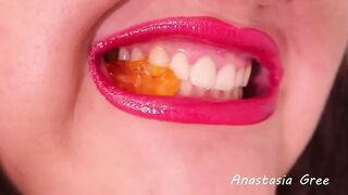 Intense close up teeth Camgirl Anastasia Gree