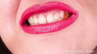 Intense close up teeth Camgirl Anastasia Gree
