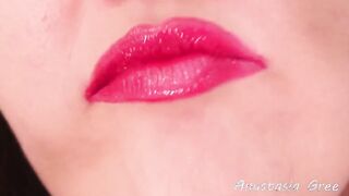 Intense close up teeth Camgirl Anastasia Gree