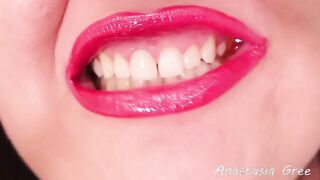 Intense close up teeth Camgirl Anastasia Gree