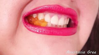 Intense close up teeth Camgirl Anastasia Gree