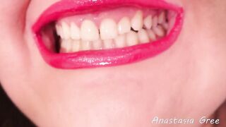 Sharpest teeth close up Insane close up