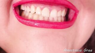 Sharpest teeth close up Insane close up