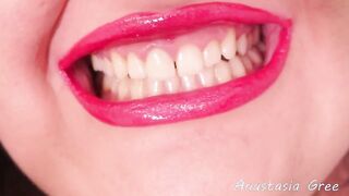Sharpest teeth close up Insane close up