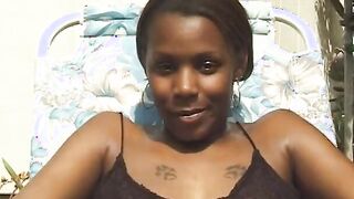 babe black skank takes it inside her tight vagina