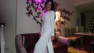 Pretty eastern women teases with her body