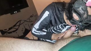 19 yo fucks without condom a stranger at Halloween party.