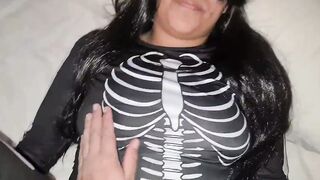 19 yo fucks without condom a stranger at Halloween party.