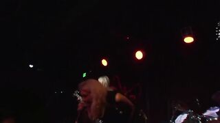 Little Runaway USA!!! - VOL #01