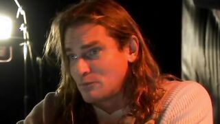 Barely Legal women inside fishnets gets her vagina eaten and banged out
