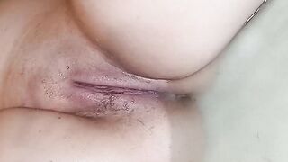 Pregnant Beauty shaves her snatch into the toilet. Part two