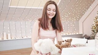 Small Titty 19 Yo Simona Purr Finger Bang Her Bald Pink Vagina!
