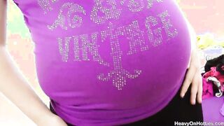 Insatiable Pregnant Blonde Gets Snatch Filled