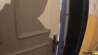 HUNT4K. Enticing babe blows and doggy style hunters penis