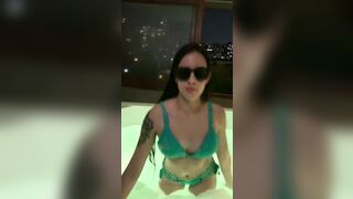 I got very naughty into the jacuzzi