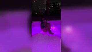 I got very naughty into the jacuzzi