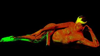 Glow inside the dark babe